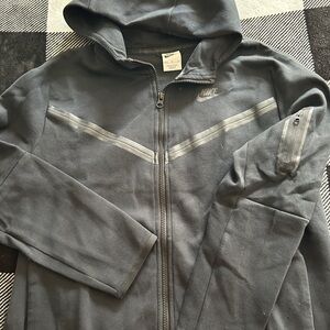 Nike Kids Black Tech Fleece
